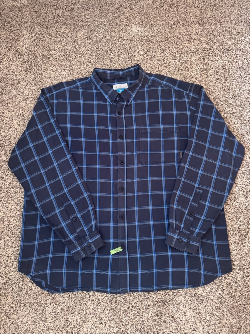 Columbia men’s XXL long sleeve button down shirt
